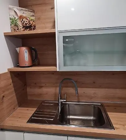 Next Door Maro & Ivan 公寓 奈维斯