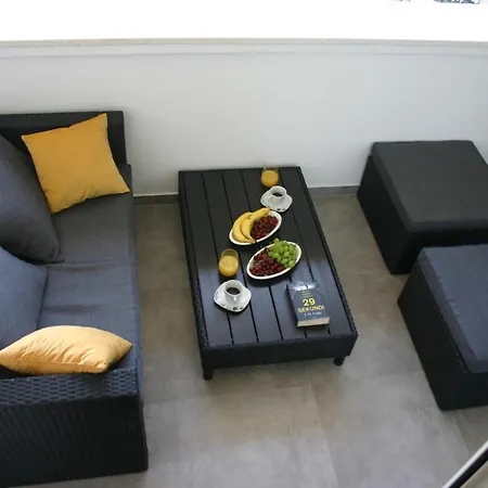 Next Door Maro & Ivan *