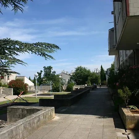 公寓 Next Door Maro & Ivan *