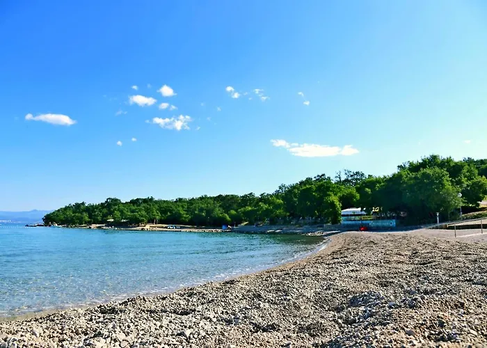 Next Door Maro&ivan * Njivice