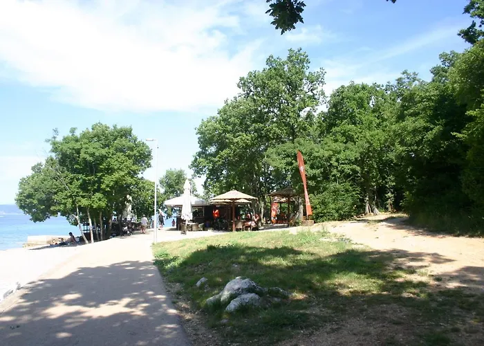 Next Door Maro & Ivan