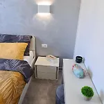 Next Door Maro & Ivan Апартаменты Нивице