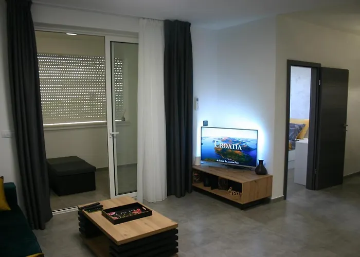 Next Door Maro & Ivan Apartman